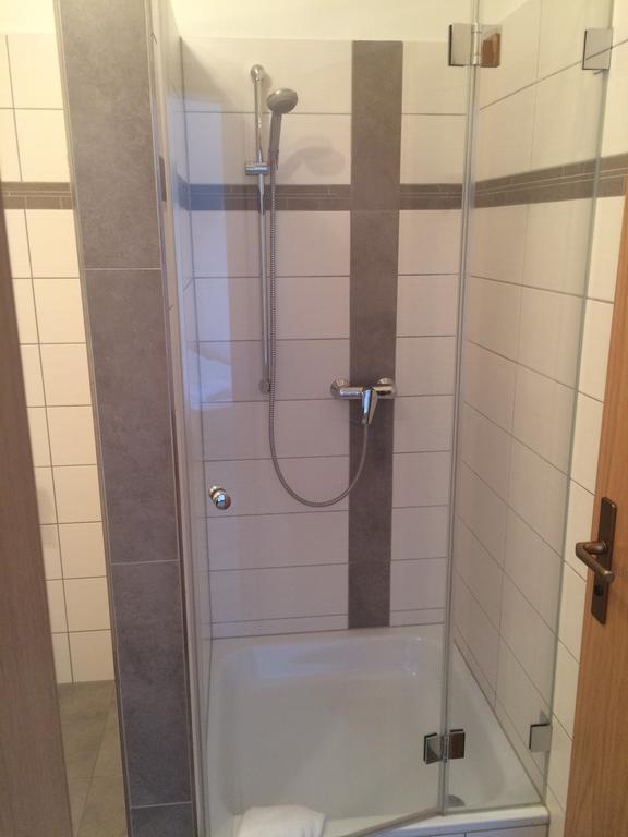 Stangl-Hof Hotel Forstinning ภายนอก รูปภาพ