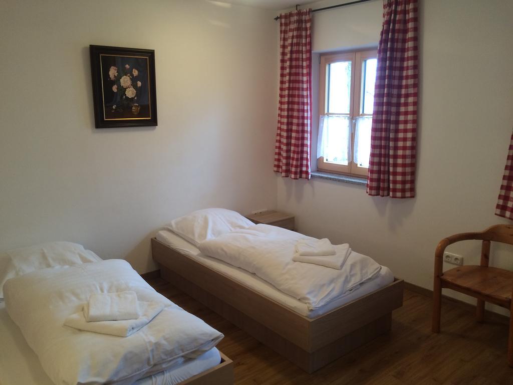 Stangl-Hof Hotel Forstinning ภายนอก รูปภาพ
